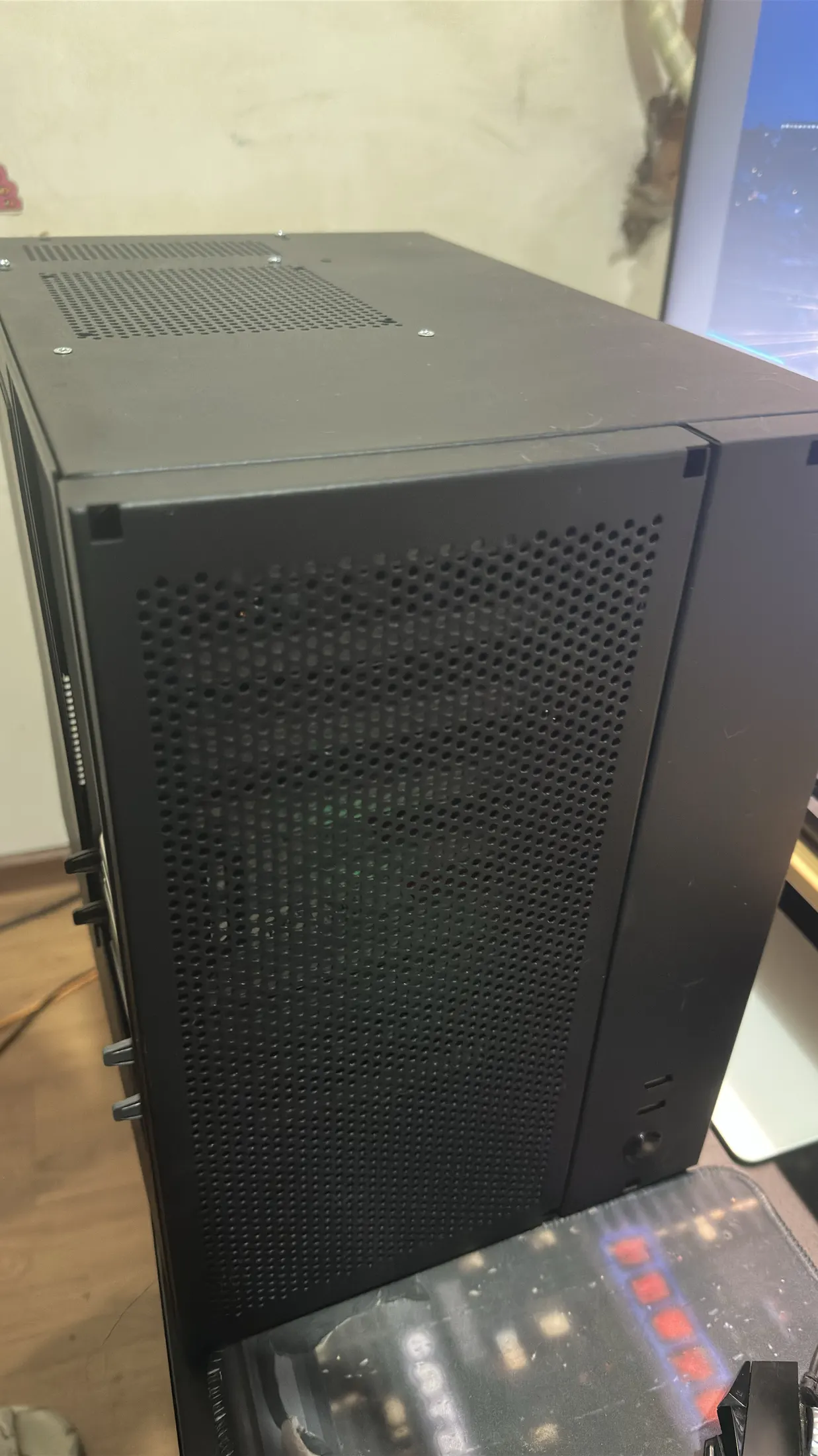 旧款大机箱细节